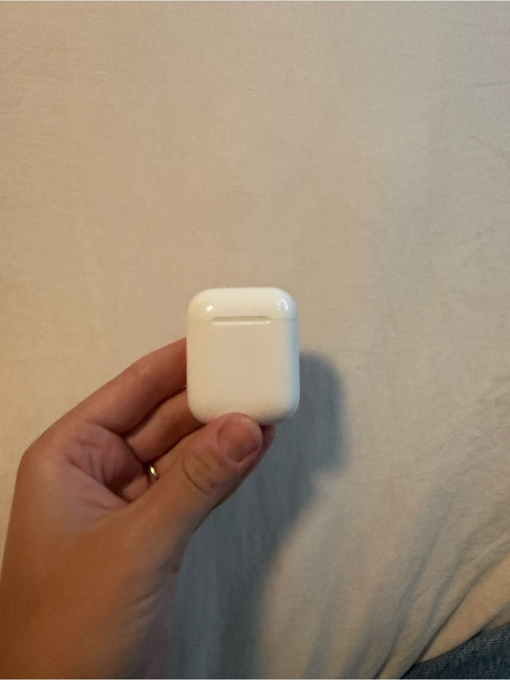 Apple airpods